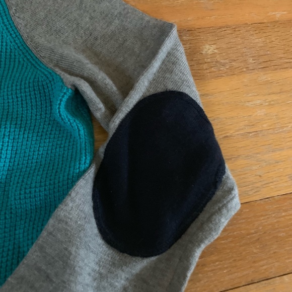 Teal/navy/gray sweater size medium - Picture 3 of 6